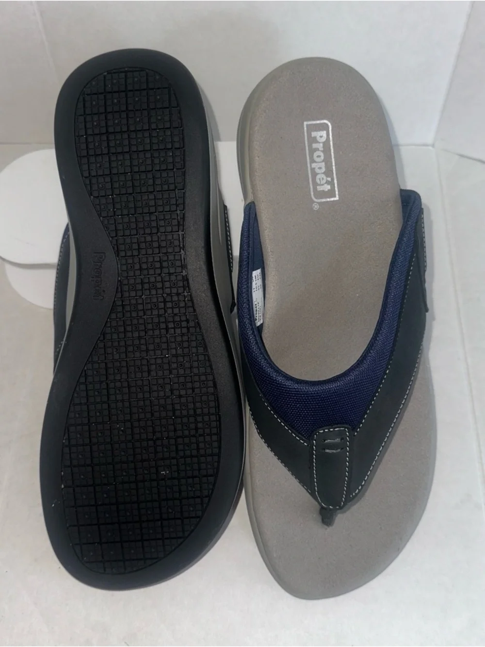 PROPET Easton Cushion Flip Flop Sandal Leather Men's SZ 11